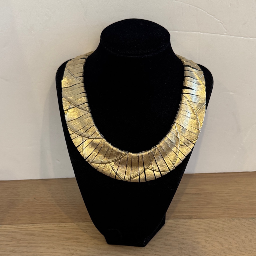 Les Bernard Silver Gold-Tone Egyptian Revival 16 Chunky Necklace 225$